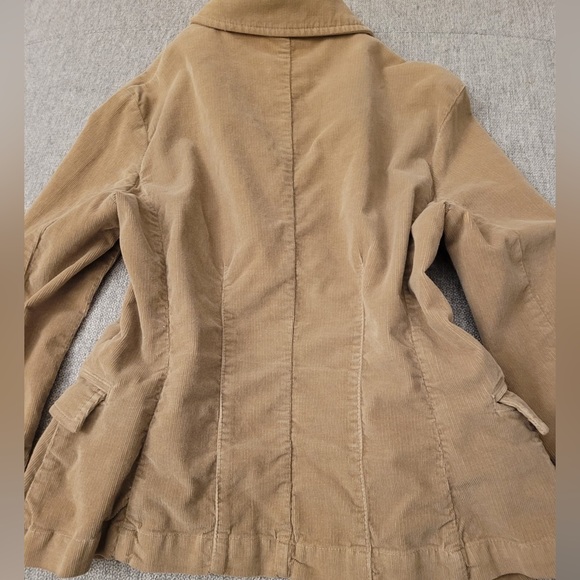 Sisley Jacket - Picture 2 of 5